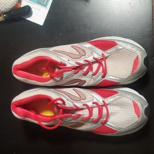 Newton Sir Isaac running shoes size 13